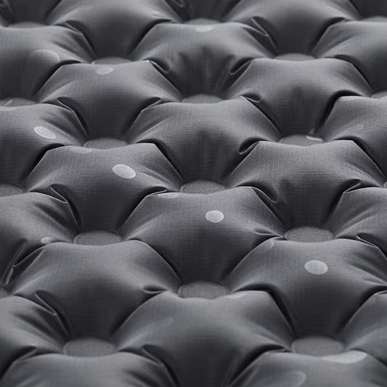 Petit matelas gonflable