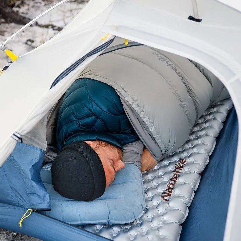 Matelas gonflable blanc